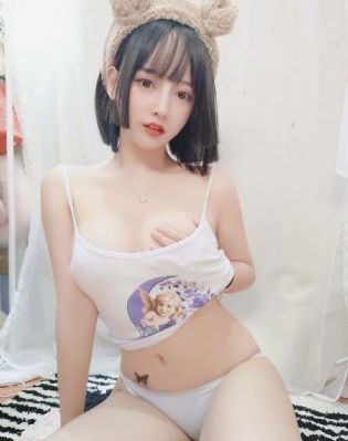 女邻居3