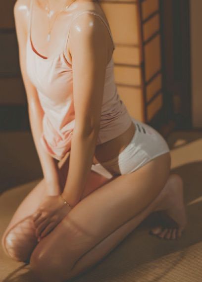 办公室迷人的小秘书