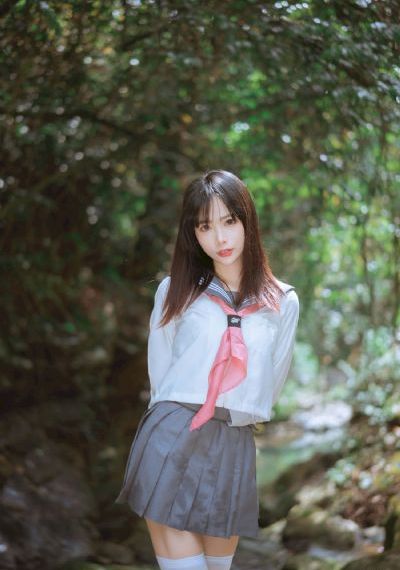 隔壁邻居2中文